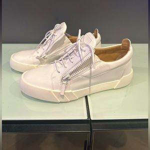 White Giuseppe Zanotti sneakers